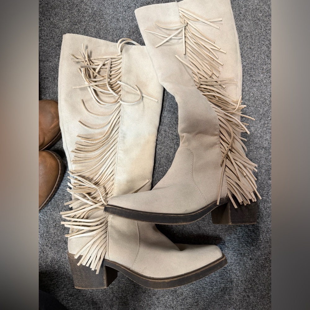 Fringe Knee-High Suede Boots - Beige
